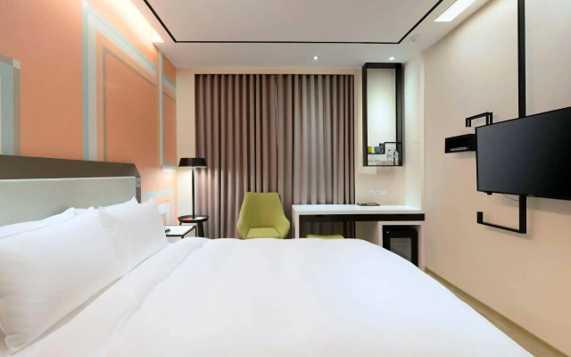 Uinn Business Hotel - Taipei Shilin