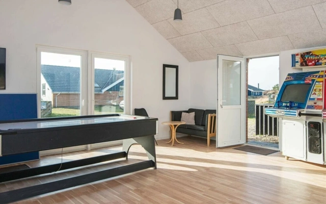 Inviting Holiday Home in Henne With Solarium