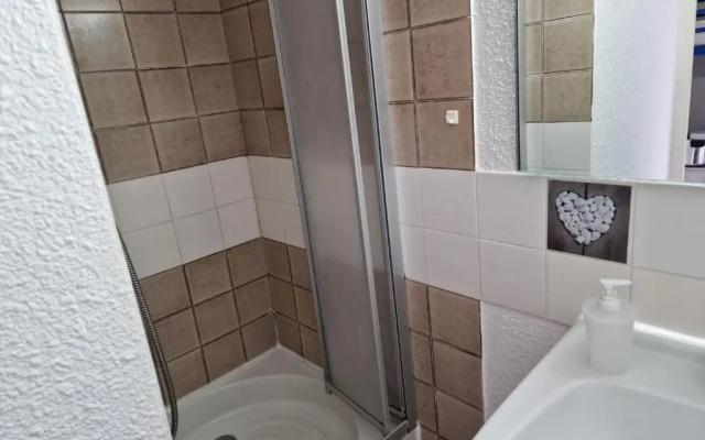 23m comfort with BALCON near the BEACH