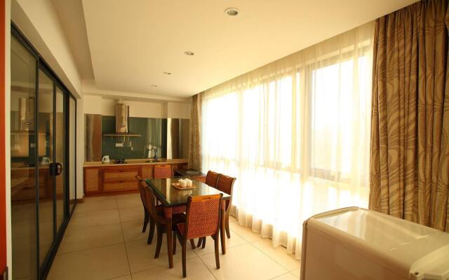 Апартаменты 18 Degrees Blue Holiday Apartment комната для гостей