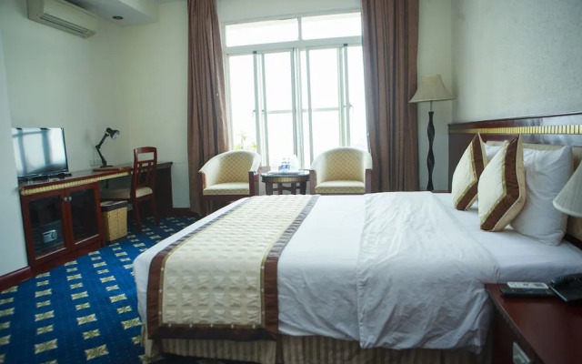 Ngan Ha Hotel