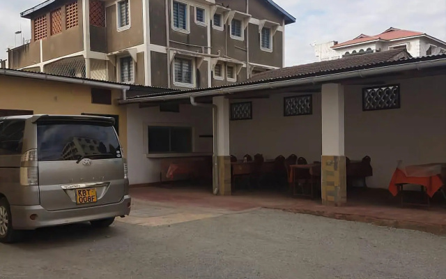 Miritini Golden Guest House