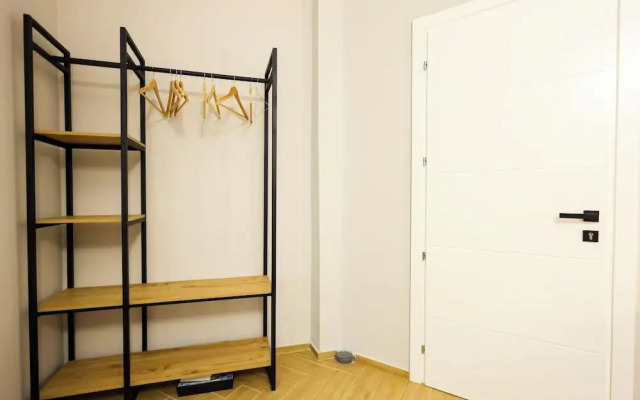 Grandstay Central 102