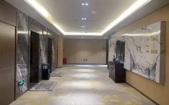 Qingdao Longfu Xiyan Hotel