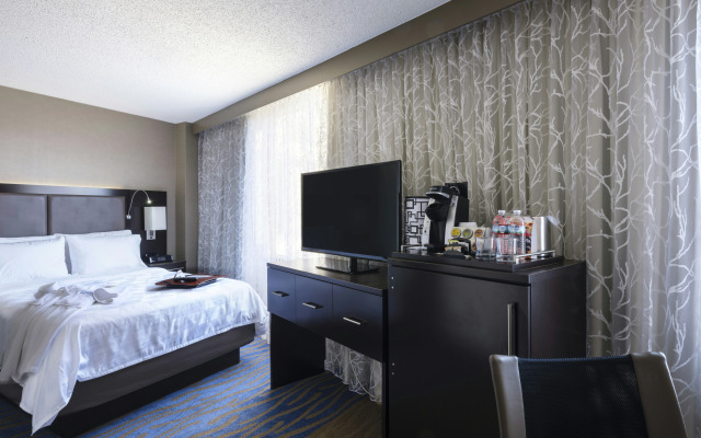 Holiday Inn Washington Capitol - Natl Mall by IHG