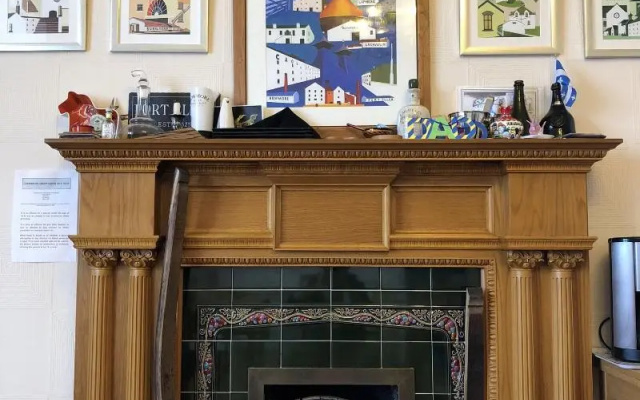 The Bowmore House Bed & Breakfast