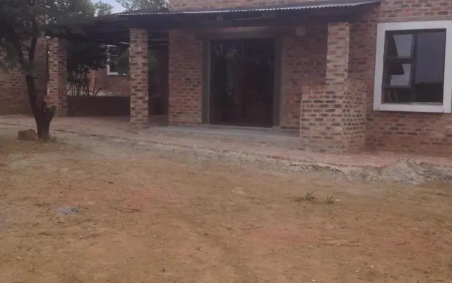 Thorntree Lodge