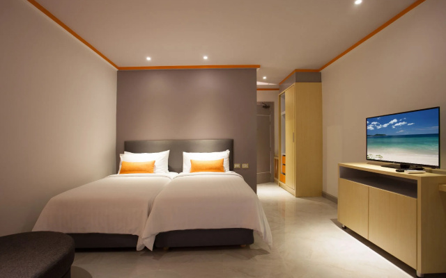 Отель Chabana Kamala Hotel