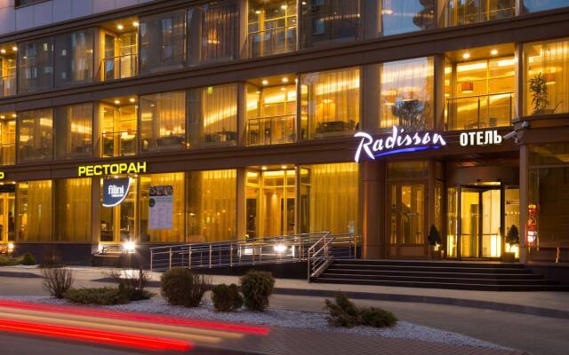 Гостиница Radisson Blu Belorusskaya вид на фасад