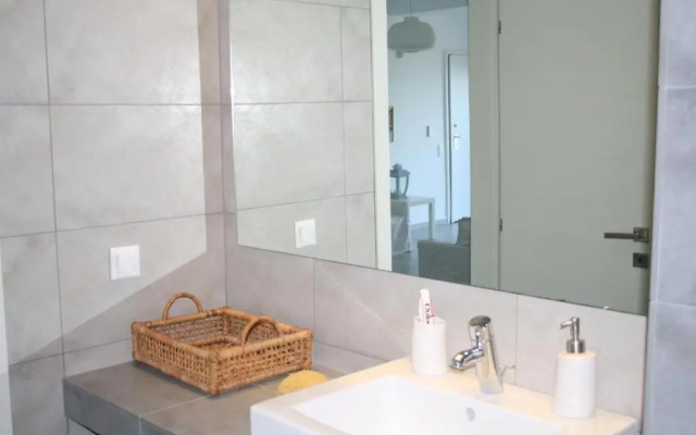 Thalassa Apartment