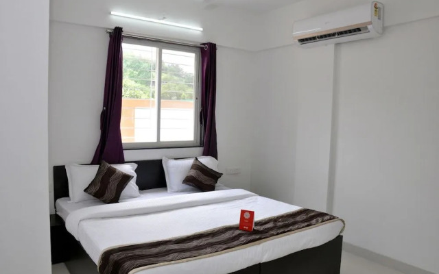 OYO 9533 Hotel Milind Villa