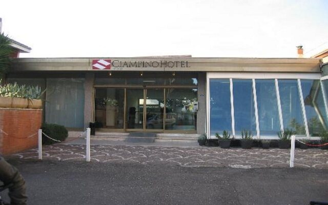 Отель Ciampino вид на фасад