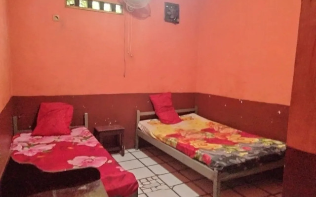 Hotel O Penginapan Keluarga