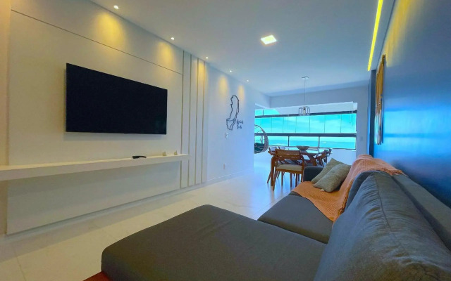 Apartamento sofisticado ao som do mar de Itapoã