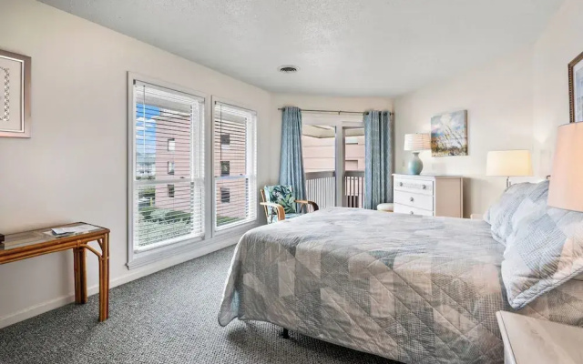 Tilghman Lakes B3 Condo