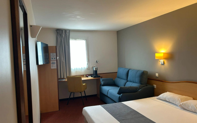 Brit Hotel Confort Montauban