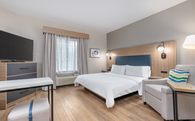Candlewood Suites Houston (The Woodlands) by IHG