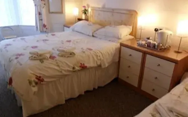 Shazron Hotel