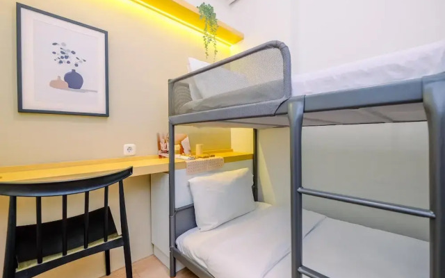 Great Choice And Cozy 2Br At Green Pramuka City Apartment
