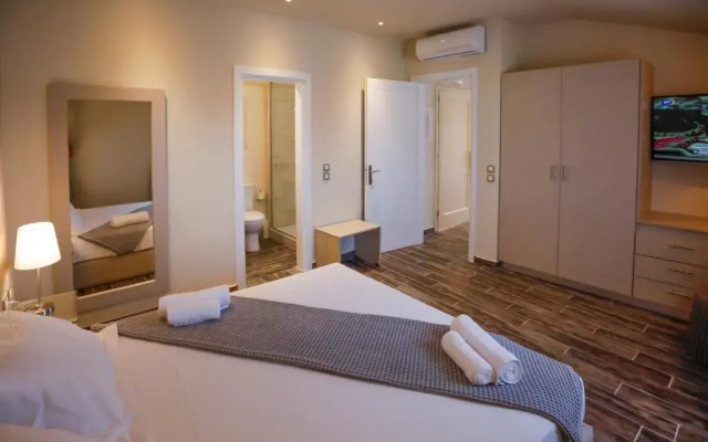 Makris Yialos Apartments
