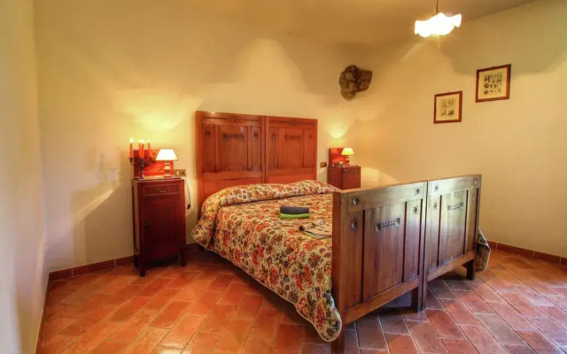 Striking Farmhouse, Ortignano