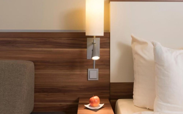 Standard Room With 2 Single Beds