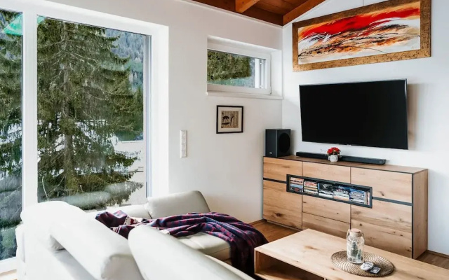 Luxurious Villa in Patergassen With Terrace