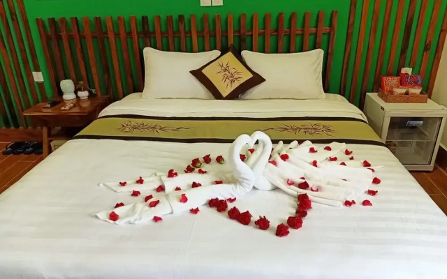 Plus Hotel - Hostel