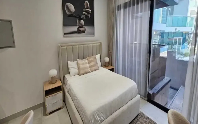 Luxury Studio in Jumeirah Village Circle