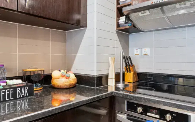 1BR Anantara Palm Private Beach