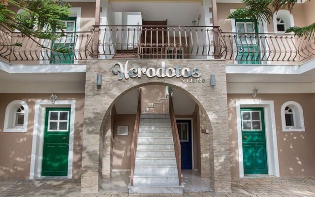 Апарт-Отель Herodotos Studios and Apartments вид на фасад