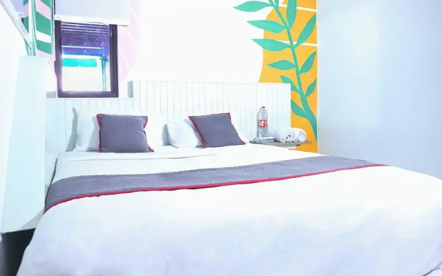 Tunas Plaza Residence by OYO Rooms