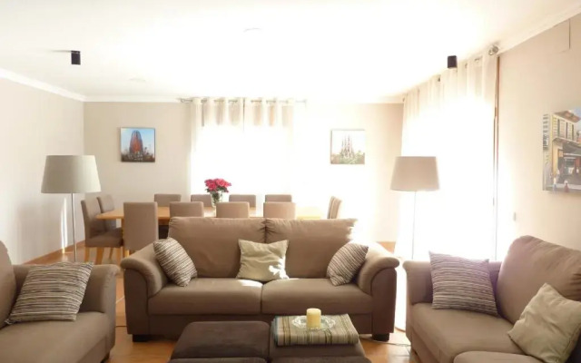 Vivalidays Villa Kiros