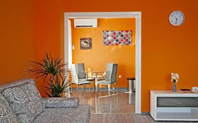 Apartment RINO****, 58m², 170m from the beach