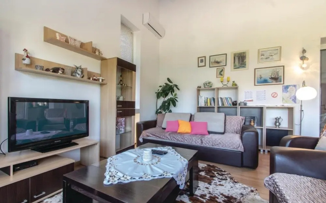 Stunning Home in Zrnovo With Wifi and 3 Bedrooms
