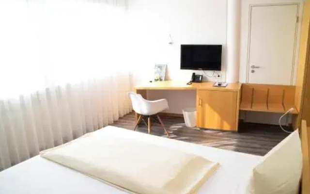 Cristall Hotel