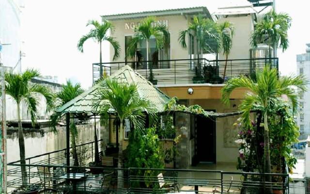 Ngoc Minh Hotel вид на фасад
