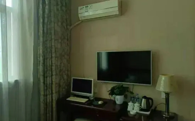 Zhengzhou Xinyang Lingrui Building Hotel (Provincial People's Hospital Metro Station)