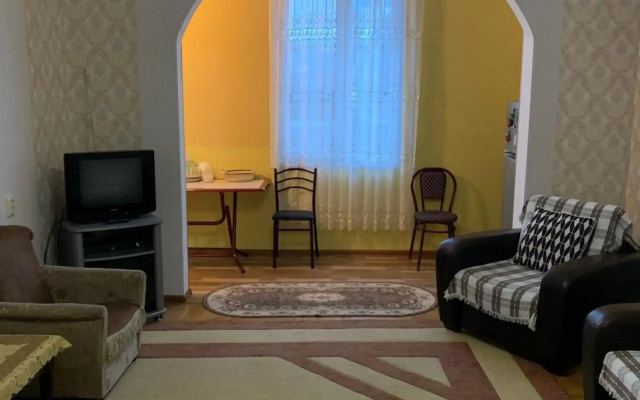 John Apartment Old Batumi