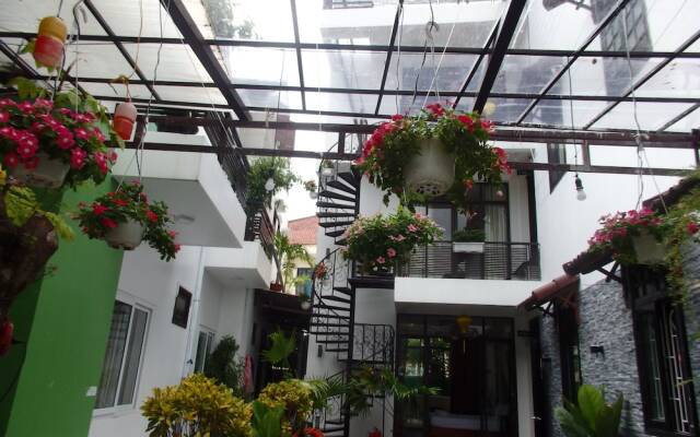 Отель Anh Family Homestay вид на фасад
