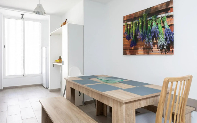 Home2Book Las Américas Bright Apartment