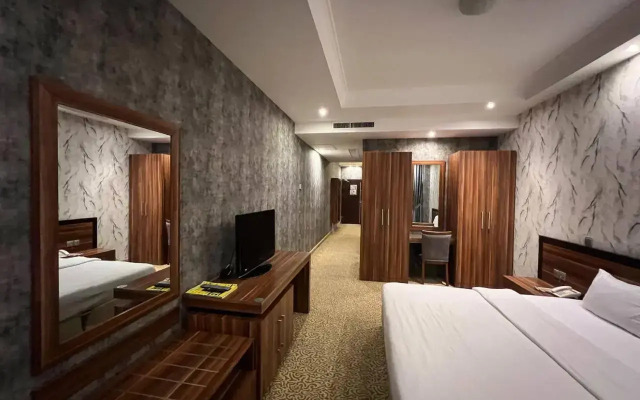 Jouhayna Hotel