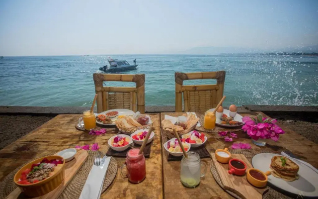 Bambu Cottages