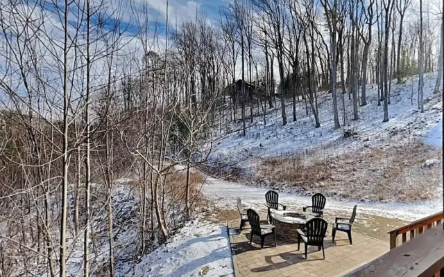 Rainbow Falls Retreat by Jackson Mountain Rentals