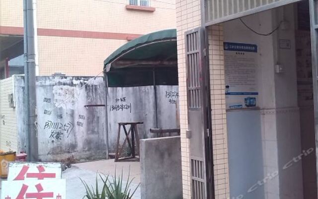 Chezhan Hostel вид на фасад
