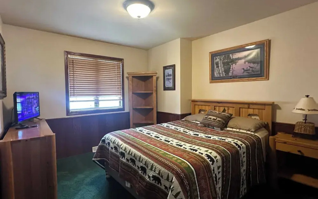 Northern Resort #17