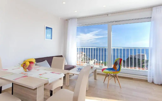 Apartment Ragusa Palace 3 Funjestra