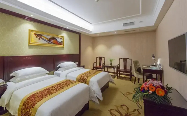 Vienna Hotel Guangxi Guilin North High-Speed Railway Station