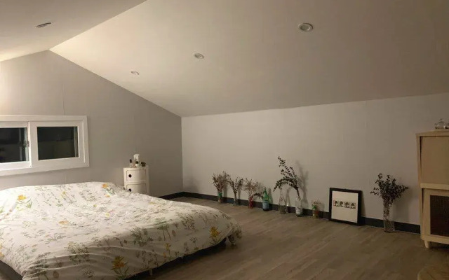 Seoul Guesthouse July