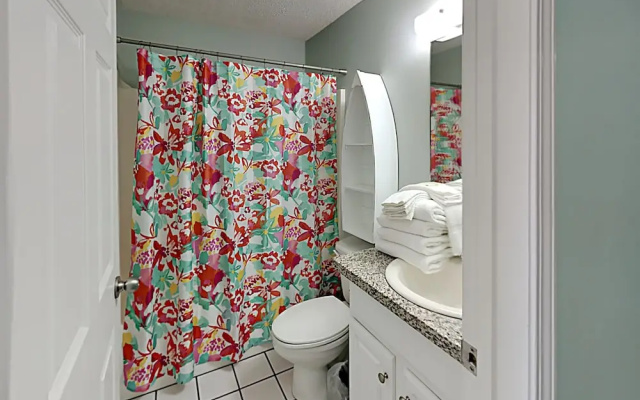 Tradewinds by Southern Vacation Rentals